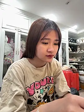 lynh baby online show from 16, 5, 2026