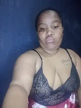 ChubbyMidgetxxx19 online show from 25, 6, 2026