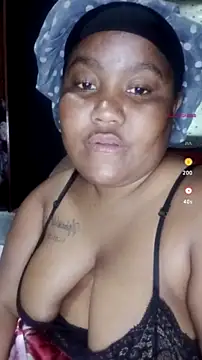 ChubbyMidgetxxx19 online show from 28, 6, 2026