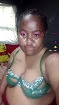 ChubbyMidgetxxx19 online show from 5, 8, 2026