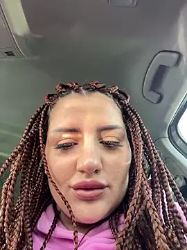 SophiePale online show from 13, 2, 2025