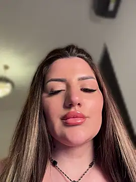Snapshot of SophiePale chatting on 4, 6, 2026 SophiePale online show from 4, 6, 2026