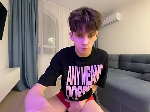 Ryann Desire online show from 16, 7, 2026