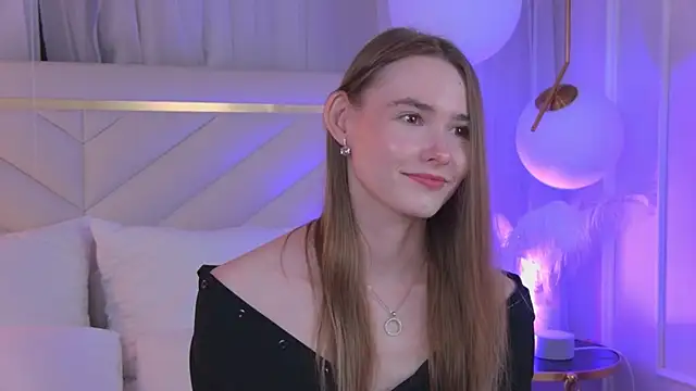 Snapshot of LillianYoung chatting on 29, 5, 2026 LillianYoung online show from 29, 5, 2026