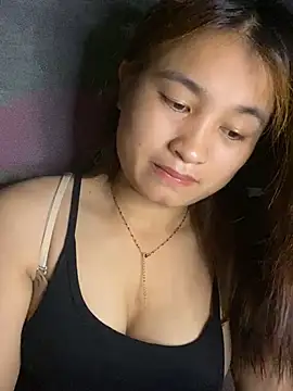 Cute-Sexyy online show from 4, 6, 2026