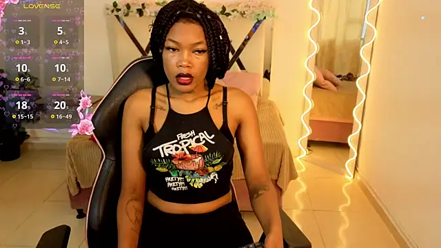 Snapshot of CRISTALBROKE_TAY chatting on 30, 6, 2026 CRISTALBROKE TAY online show from 30, 6, 2026