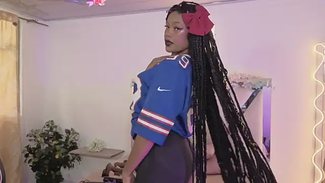 Snapshot of CRISTALBROKE_TAY chatting on 3, 7, 2026 CRISTALBROKE TAY online show from 3, 7, 2026