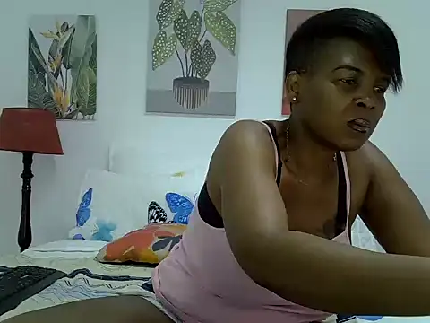 Snapshot of BlackBeautyJuXx chatting on 8, 6, 2026 BlackBeautyJuXx online show from 8, 6, 2026
