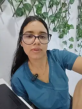 alanahot94 online show from 21, 6, 2026