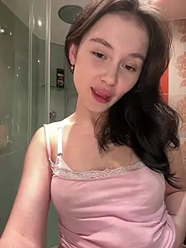 EvaHearts online show from 30, 5, 2026