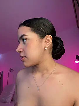fluffylips online show from 14, 7, 2026