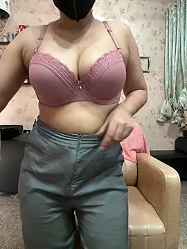 queen sofiya online show from 28, 6, 2026