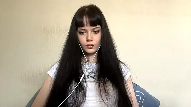 CharmaineElles online show from 25, 5, 2026