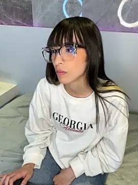 EmiliaBell  online show from 29, 5, 2026