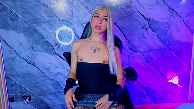 Snapshot of lily_dark__ chatting on 10, 7, 2026 lily dark online show from 10, 7, 2026