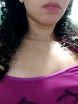 Snapshot of venuseyes25 chatting on 10, 6, 2026 venuseyes25 online show from 10, 6, 2026