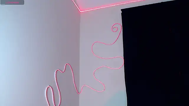 Snapshot of everlin_01 chatting on 13, 5, 2026 everlin 01 online show from 13, 5, 2026