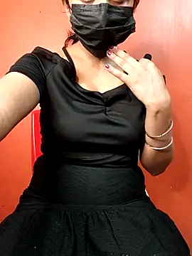 pink cupcake online show from 15, 5, 2026