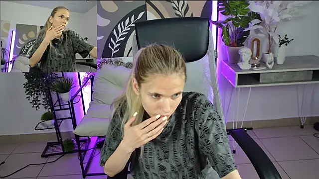 effyfetcher online show from 28, 7, 2026