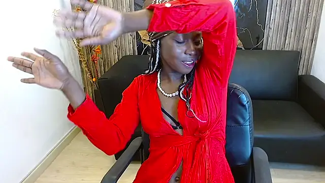 Snapshot of luna_bella160920 chatting on 13, 5, 2026 luna bella160920 online show from 13, 5, 2026
