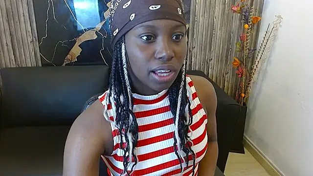 Snapshot of luna_bella160920 chatting on 12, 6, 2026 luna bella160920 online show from 12, 6, 2026