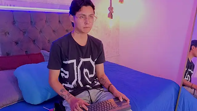 tian sex online show from 22, 5, 2026