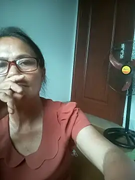 Vieekee online show from 3, 7, 2026
