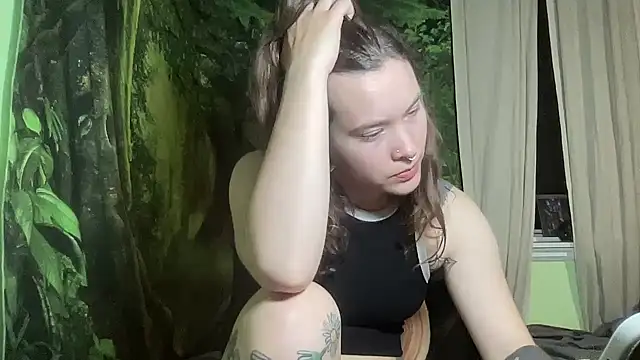 mo0ngoddess online show from 18, 1, 2026