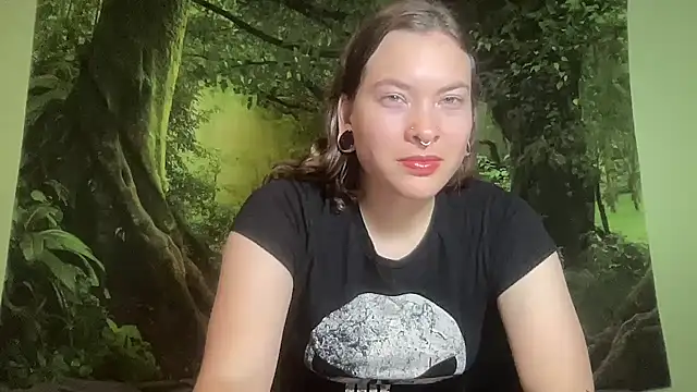 mo0ngoddess online show from 2, 7, 2026