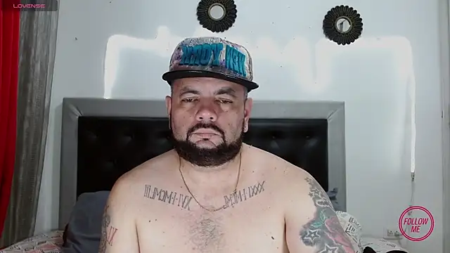 perverseveteranmanxxx online show from 4, 11, 2025