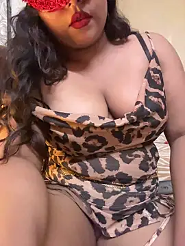 SlutrySiren online show from 27, 6, 2026