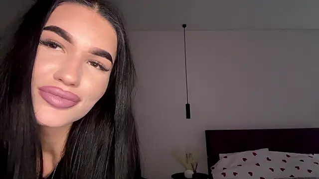 Snapshot of KarieEgge chatting on 25, 5, 2026 KarieEgge online show from 25, 5, 2026