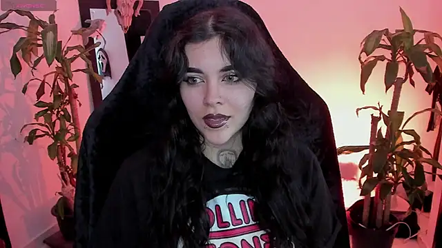 MissCharlottte 18 online show from 9, 6, 2026