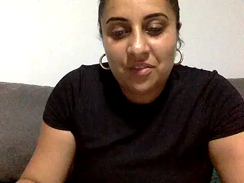 Antoniasweet online show from 4, 6, 2026