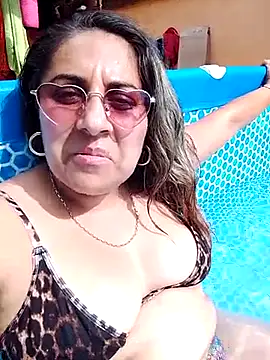 Antoniasweet online show from 20, 6, 2026
