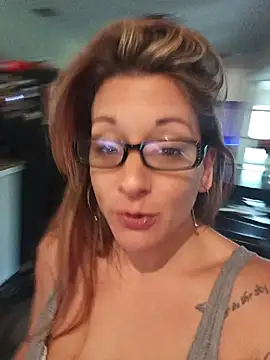missbellastar online show from 15, 5, 2026