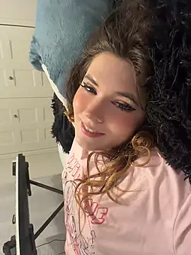 cutypiefull online show from 24, 7, 2026