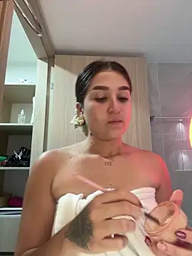 IsabelleMilan online show from 22, 6, 2026