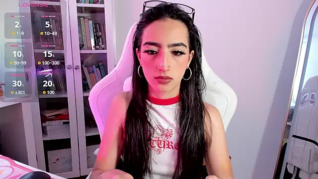 AgathaBlair online show from 16, 6, 2026