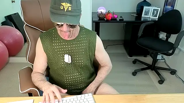 hotdadbod online show from 1, 11, 2025