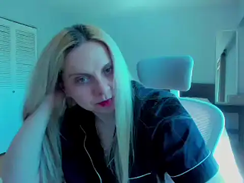 Laviora online show from 31, 5, 2026