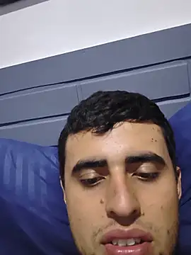 Alejo10051 online show from 17, 6, 2026