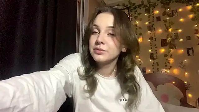 Snapshot of cherryscrush chatting on 22, 5, 2026 cherryscrush online show from 22, 5, 2026