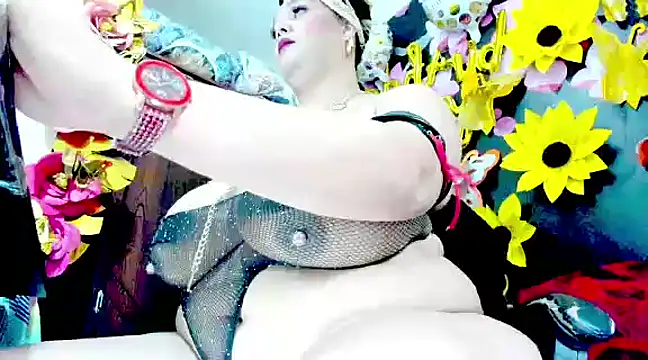 DirtyKhloy online show from 26, 2, 2025