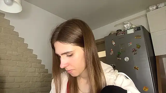 Snapshot of ZaraGuyette chatting on 16, 6, 2026 ZaraGuyette online show from 16, 6, 2026