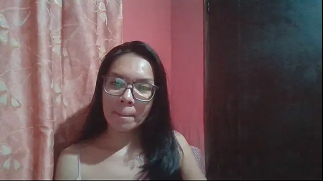 mamacitttaa online show from 4, 7, 2026