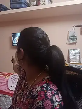 pirainilla online show from 3, 7, 2026