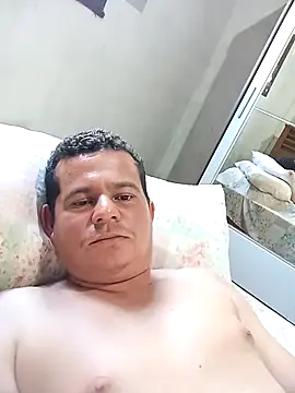 P1ul0Henrique online show from 12, 5, 2026