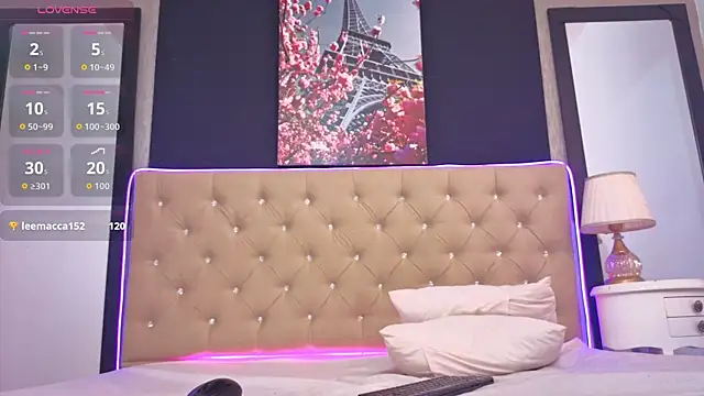 Snapshot of AlissonRose3 chatting on 10, 6, 2026 AlissonRose3 online show from 10, 6, 2026