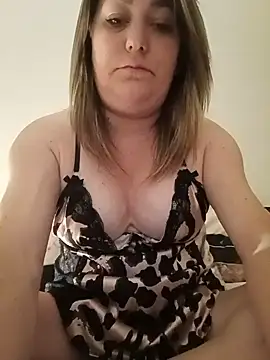 LouanaxXxx online show from 17, 5, 2026